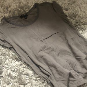 Banana republic tshirt